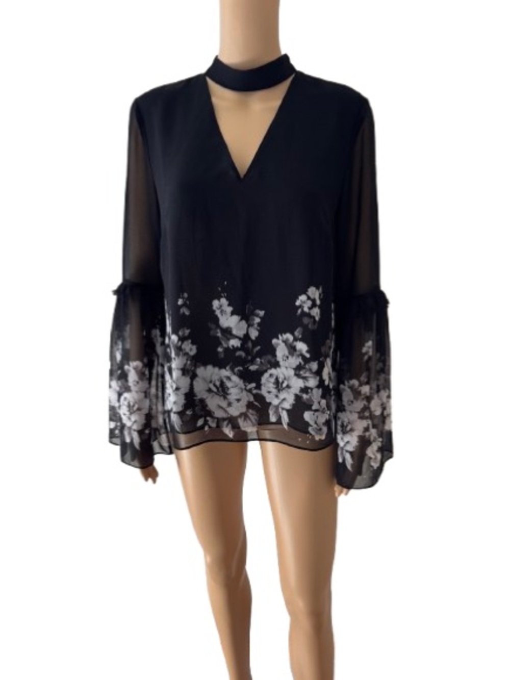 White House Black Market Black Sheer Floral V-Neck Blouse with Choker Size 8